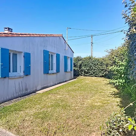 Les Tamarix By Interhome Saint-Denis-dʼOléron