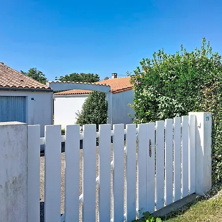 Les Tamarix By Interhome Saint-Denis-dʼOléron