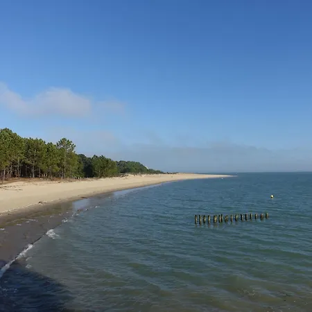 Dom wakacyjny Les Tamarix By Interhome Saint-Denis-dʼOléron